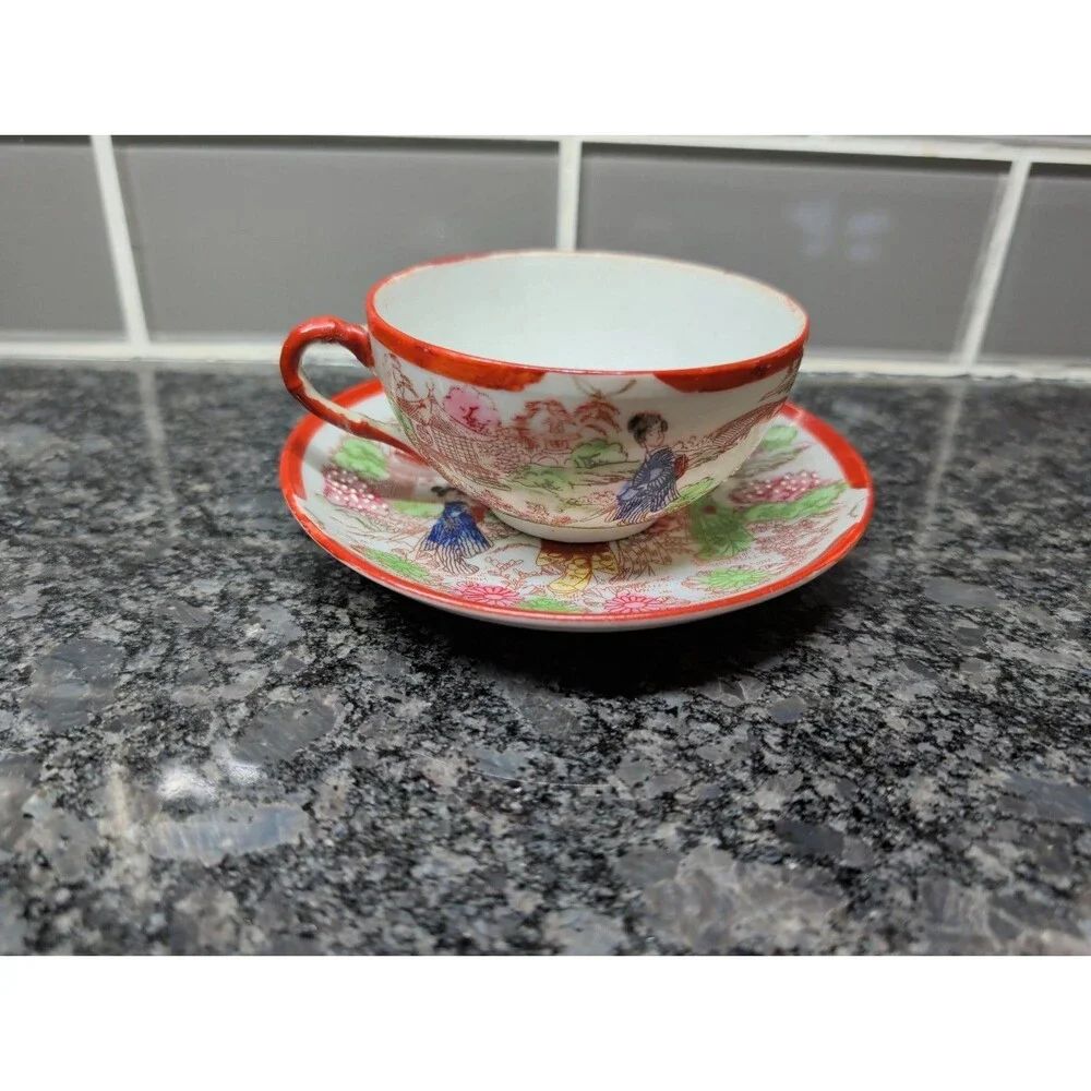 Vintage Japanese hand-painted geisha girl Rose medallion teacup and saucer